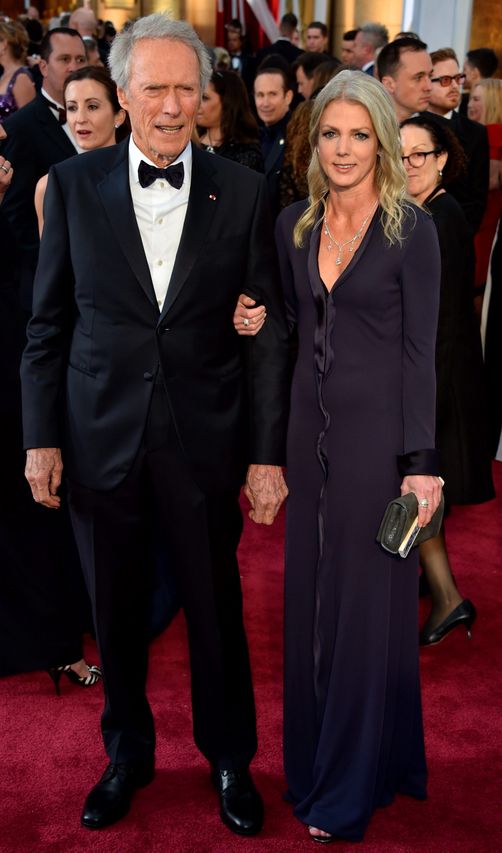 Clint Eastwood (84) brings girlfriend Christina Sandera as his Oscars ...