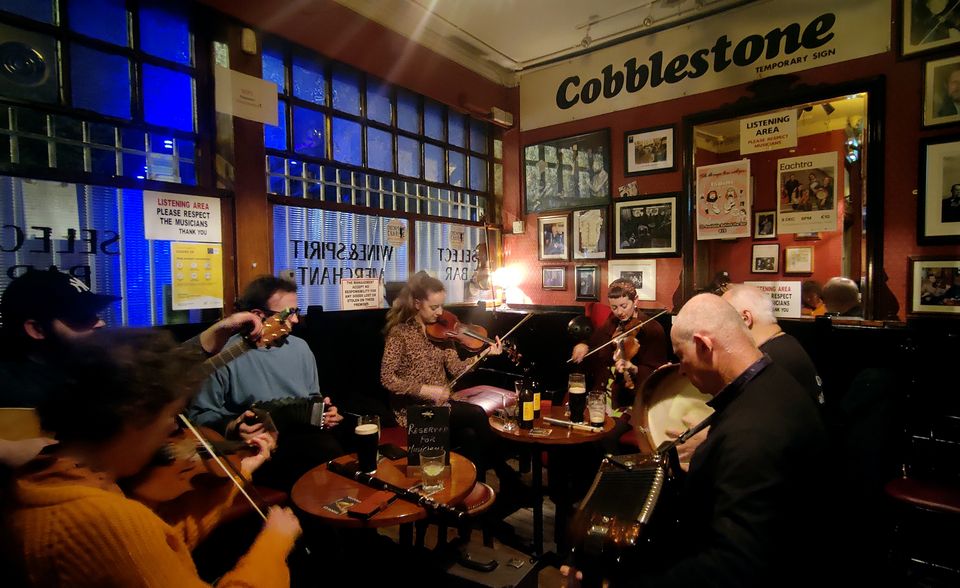 The Cobblestone in Smithfield offers free trad music lessons on Wednesdays