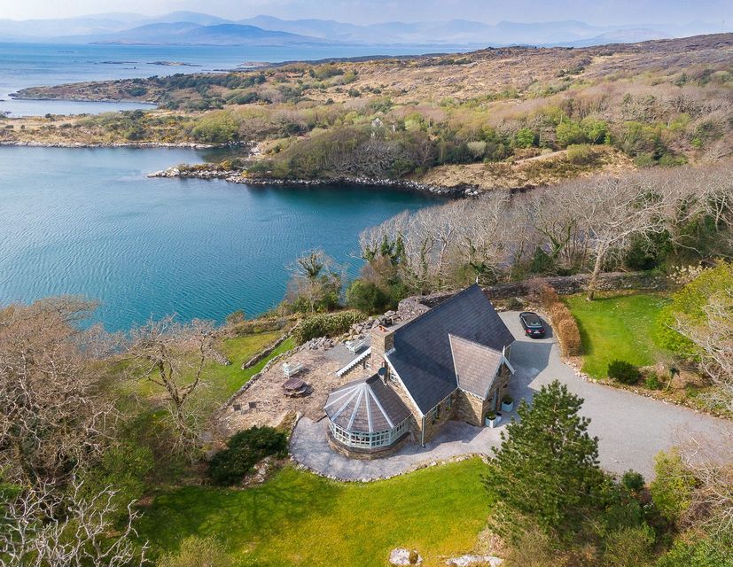 Cove Lodge, Coolownig, Lauragh, Kenmare, Co Kerry