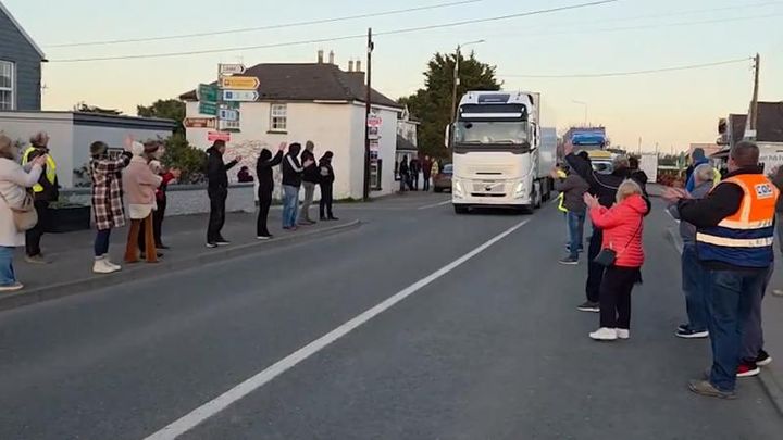 ‘Constructive engagement’ sees some critical supplies allowed to pass fuel protest blockade of Rosslare Europort