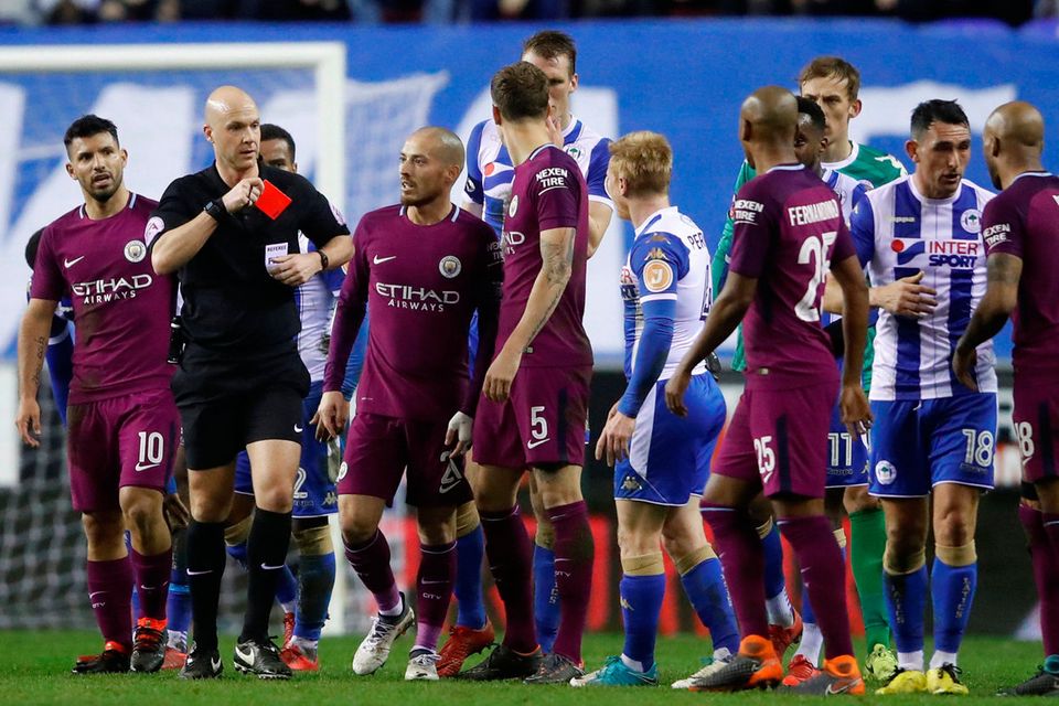 Man city v 2024 wigan red card