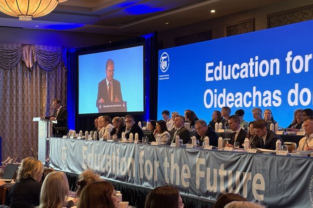 Higher Education Minister confronted with frustration over unresolved core issues year after year