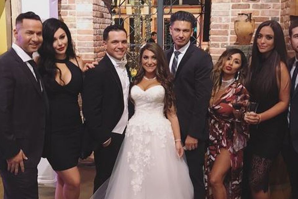 Pauly d store and vinny married