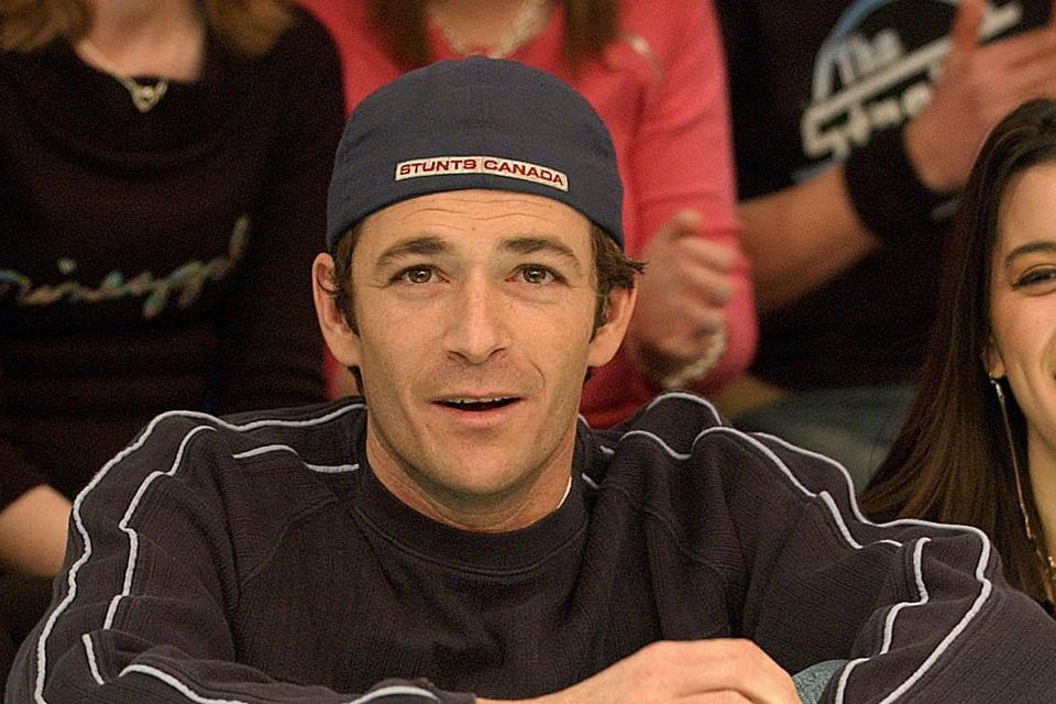 Luke Perry, 'Beverly Hills, 90210' star, dies at 52 – Daily News