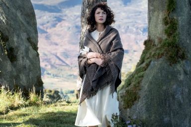 Caitriona Balfe in Outlander