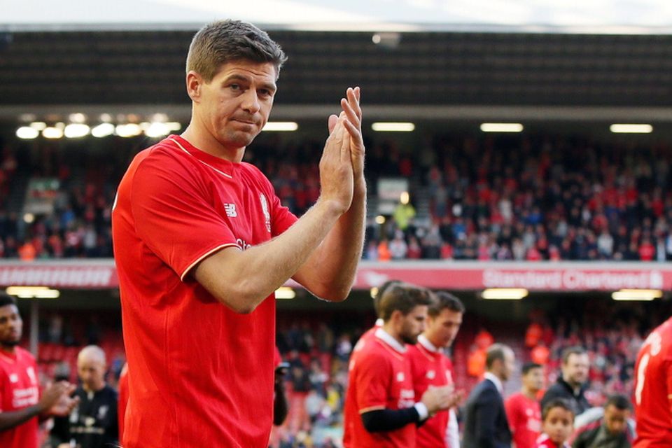 Football - Liverpool v Crystal Palace - Barclays Premier League - Anfield - 16/5/15
Liverpool's Steven Gerrard applauds fans as he walks on the pitch after his final game at Anfield
Reuters / Phil Noble