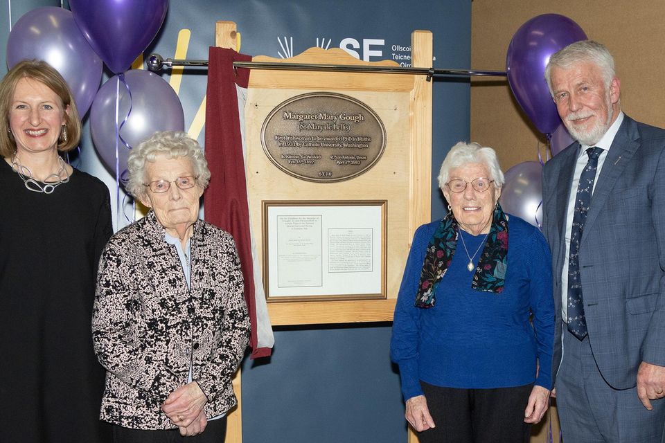 Elsie Redmond and Mae Boyle (nieces of Margaret Gough) who unveiled the Memorial Plaque with Professor Veronica Campbell (President of SETU) and Cllr Jim Moore (grandnephew of Margaret Gough).