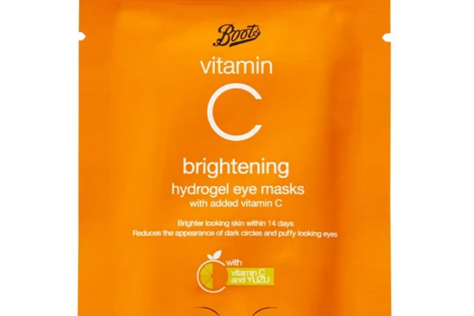 Boots Vitamin Hydrogel Eye Mask (€2.49 for one pair via boots.ie)