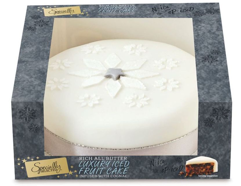 M&S Collection Rich Fruit Cake 907g