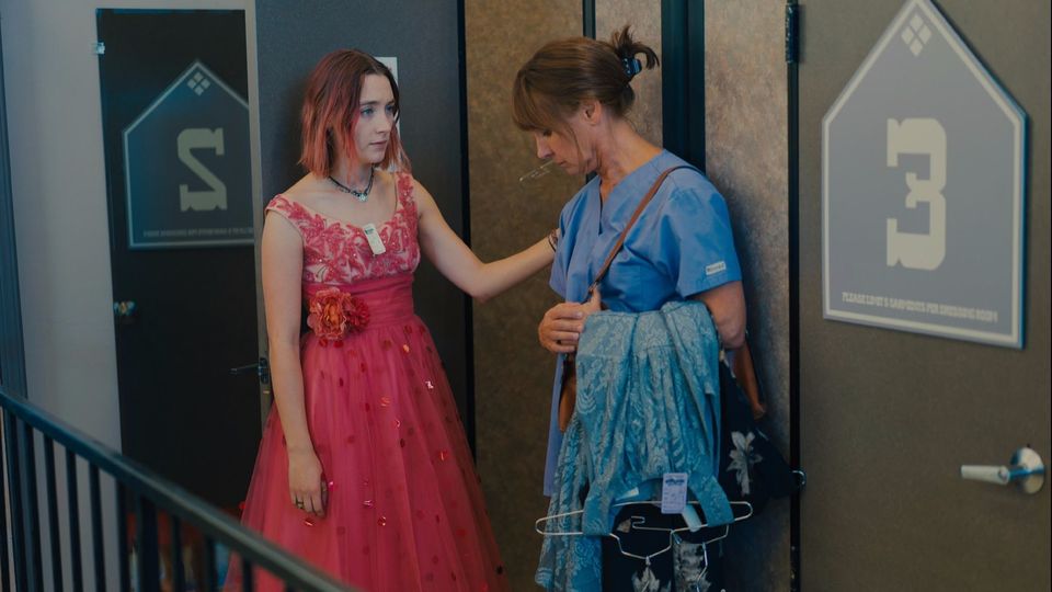 Saoirse Ronan and Laurie Metcalf in Ladybird