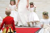 thumbnail: Pippa Middleton with Grace van Cutsem (L) and Eliza Lopes (R) arrive for the marriage of Prince William and Kate Middleton at Westminster Abbey on April 29, 2011 in London, England.