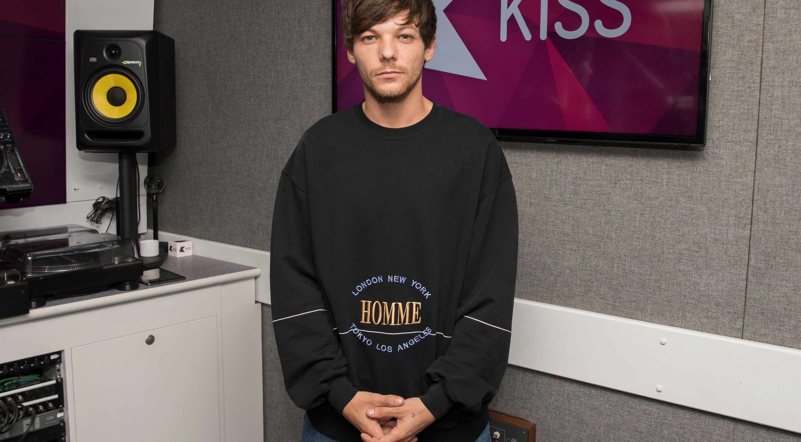 Louis Tomlinson Calls Out Justin Bieber for Canceling Tour, Justin Bieber,  Louis Tomlinson