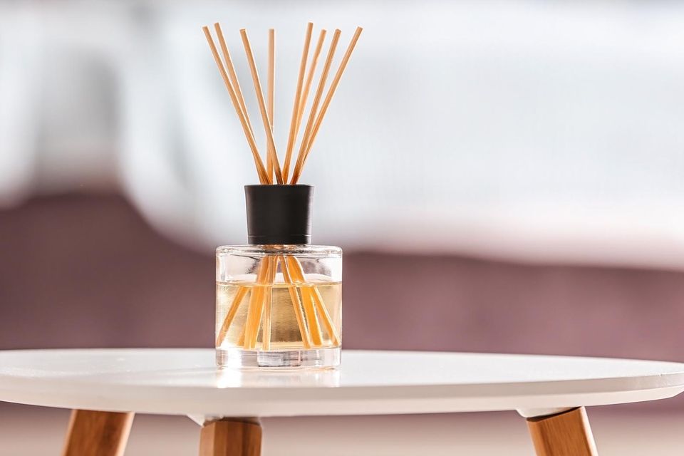 Surge in children poisoned after drinking reed diffuser liquid as parents urged to keep them out of reach Irish Independent