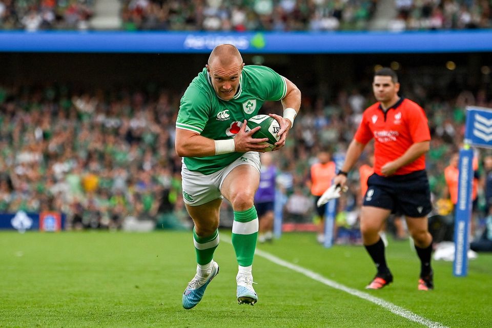 Keith Earls marked his return to the Ireland team with a stunning try against England. Photo: Sportsfile