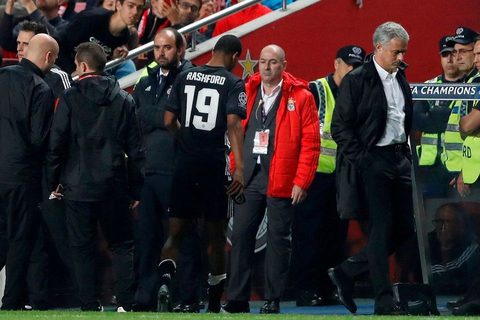 Manchester United's Marcus Rashford leaves the pitch as he is substituted after sustaining an injury last night.   Action Images via Reuters/Carl Recine