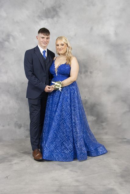 Pictures show the glamour of Loreto Wexford grad ball