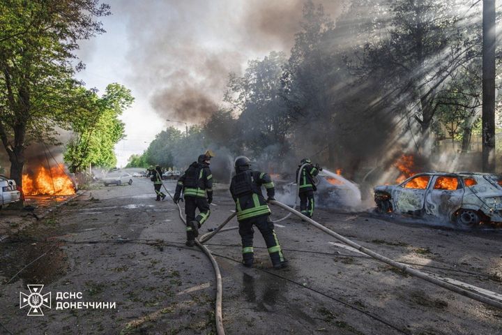 Vladimir Putin’s attacks kill at least 22 after call for two-day ceasefire