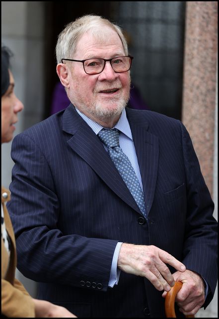 El ex ejecutivo del INM, Michael Brophy, estuvo entre los dolientes en el funeral de Tony O'Reilly.  Foto: Steve Humphreys