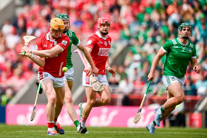 Cork finish on the up to defeat 14-man Limerick as Cian Lynch sees red