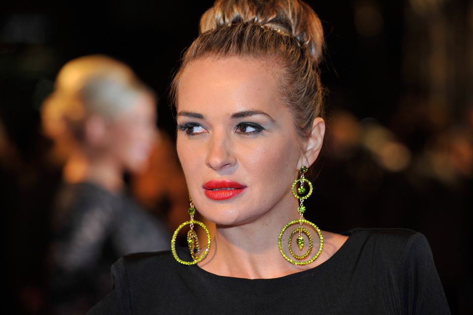 Kierston Wareing had to have five teeth removed because of her addiction to Coca-Cola
