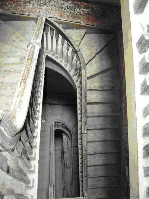 The back staircase before the refurbishment