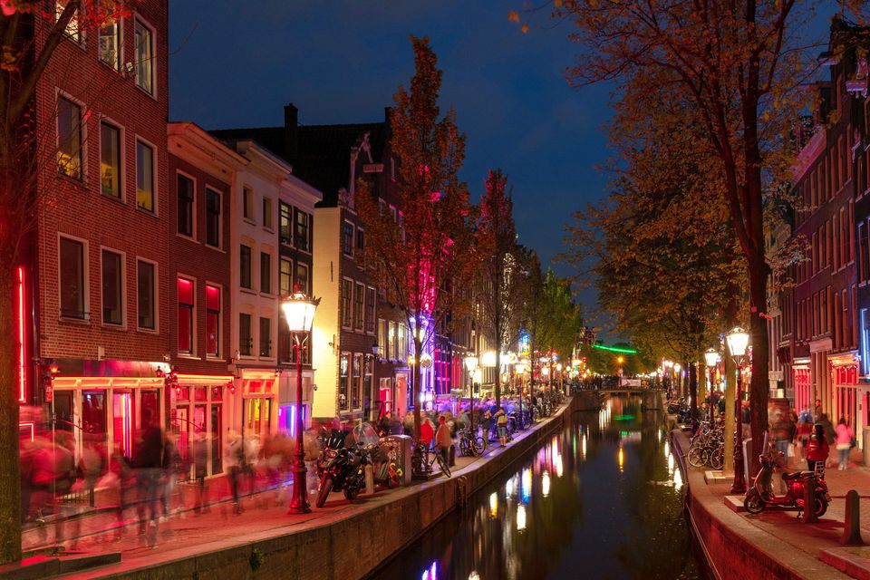 UK tourists to Netherlands down 22pc after Amsterdam campaign