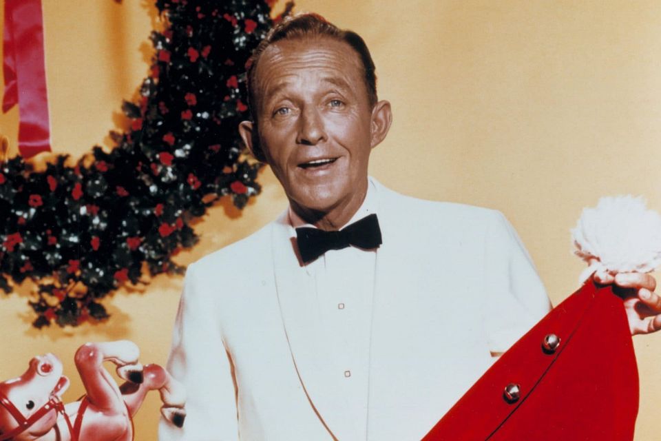 Bing Crosby hit şarkısı White Christmas'ı söylüyor