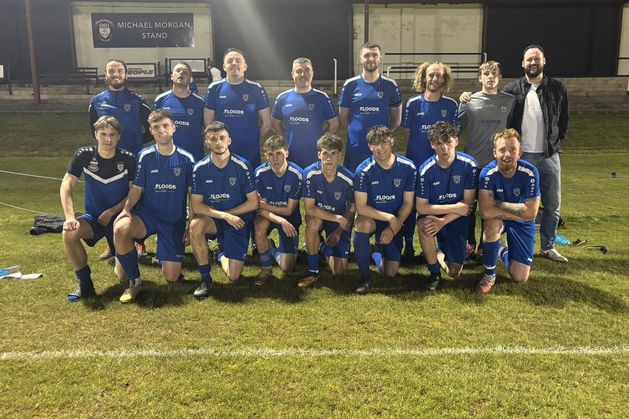Ashford send title to final day showdown with tense victory over Wicklow Town