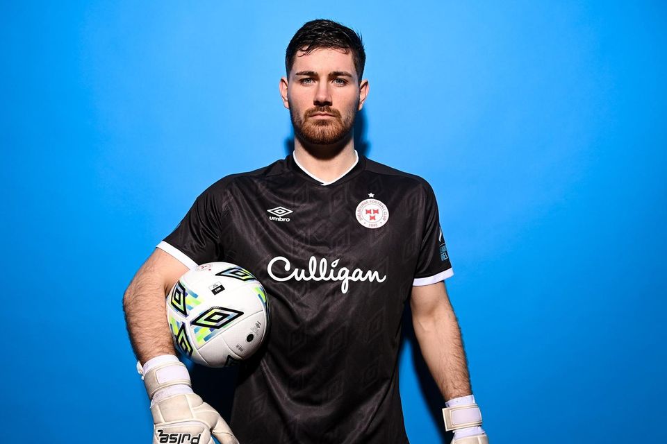 Scott van der Sluis has swapped Tolka Park for Love Island.