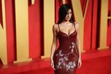 thumbnail: BEVERLY HILLS, CALIFORNIA - MARCH 10: Kylie Jenner attends the 2024 Vanity Fair Oscar Party Hosted By Radhika Jones at Wallis Annenberg Center for the Performing Arts on March 10, 2024 in Beverly Hills, California. (Photo by Phillip Faraone/VF24/Getty Images for Vanity Fair)