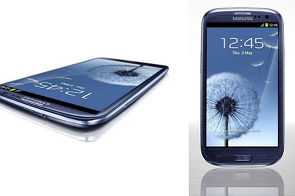 Samsung galaxy 3 1. 3 Samsung Galaxy s2. I9300 Galaxy s III Mini. Samsung Galaxy s III комплектация.