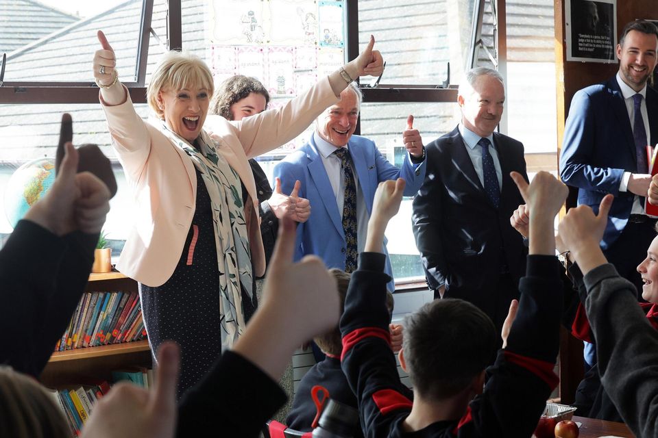 Social Protection Minister Heather Humphreys speaks to a class in St David’s Primary School, Artane, Dublin, as she announced plans for the roll-out of the Hot School Meals Programme. Photo: Maxwells