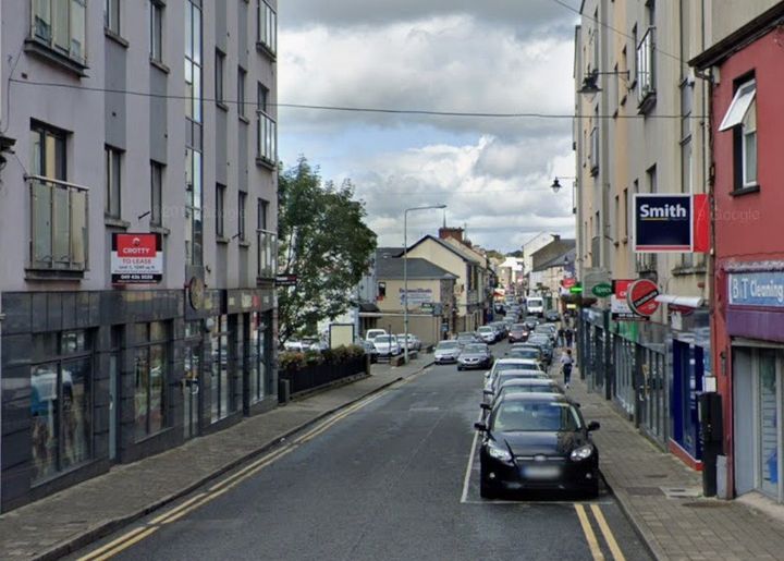 Gardaí launch probe into ‘suspicious’ discovery of woman’s (50s) body in Cavan town