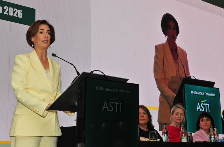 Secondary teachers issue stark warning that Leaving Cert reforms leave examination wide open to AI abuse