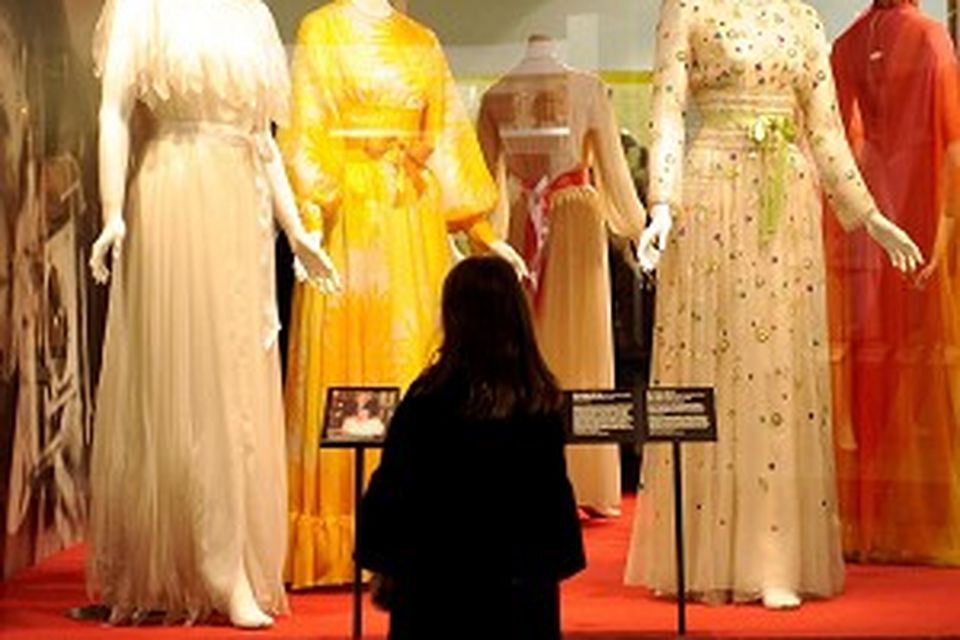 Grace Kelly s dresses on display Irish Independent