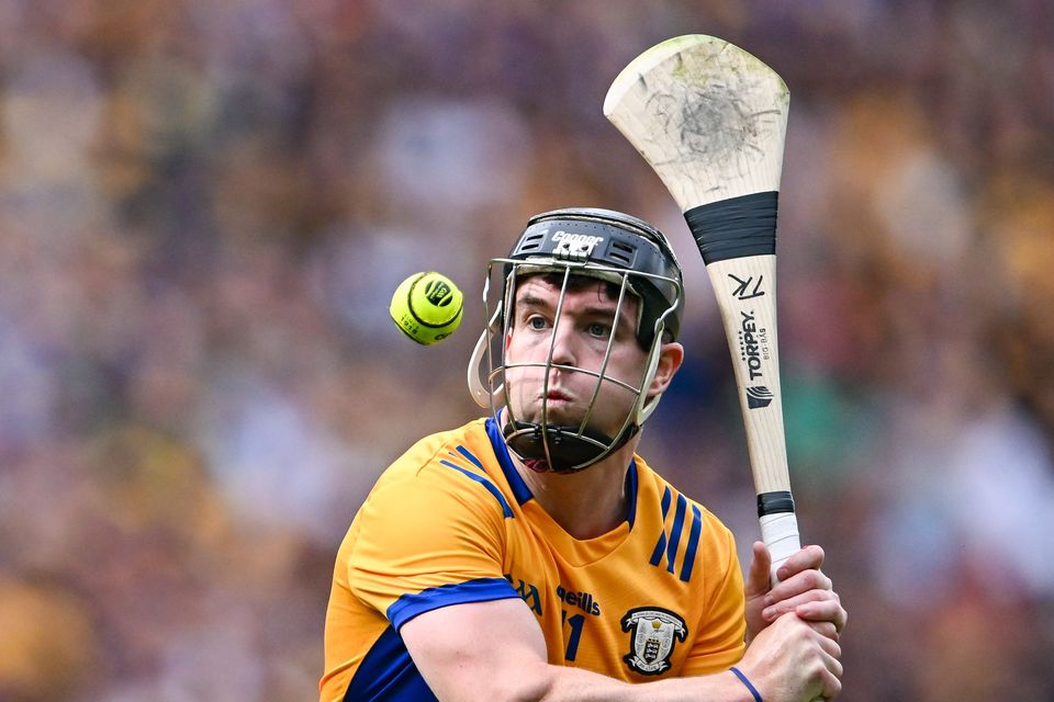 Tony Kelly kept in reserve as Brian Lohan makes two Clare changes for  mouth-watering Munster final against Limerick | Irish Independent