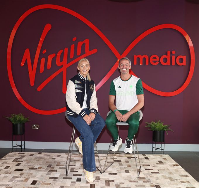 Sarah Lavin et Thomas Parr, ambassadeurs de Virgin Media TV, photographiés alors que la couverture par Virgin Media de l'athlétisme de haut niveau se poursuit dans les semaines à venir avec la conclusion des championnats Wanda Diamond. Photographie : Brian McEvie