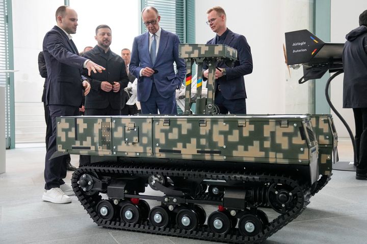 Ukraine ‘forces Russian troops to surrender using only robots’