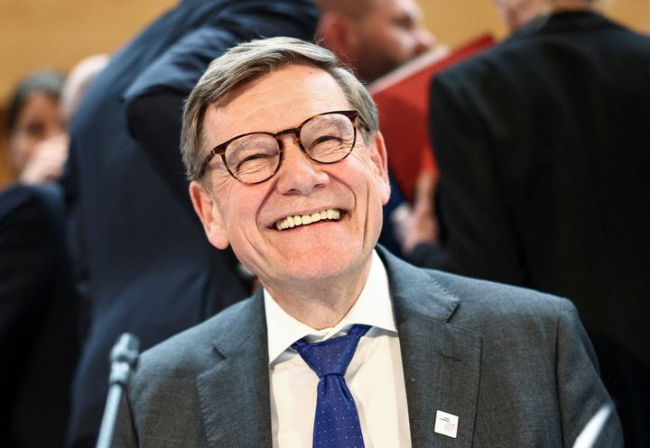 €1.3bn in aid pledged for war-torn Sudan at summit