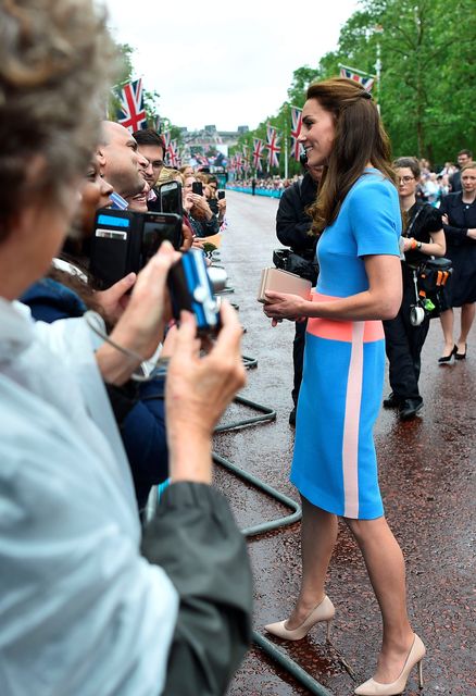 Kate Middleton steps out in discounted powder-blue dress for latest royal  celebration | Irish Independent
