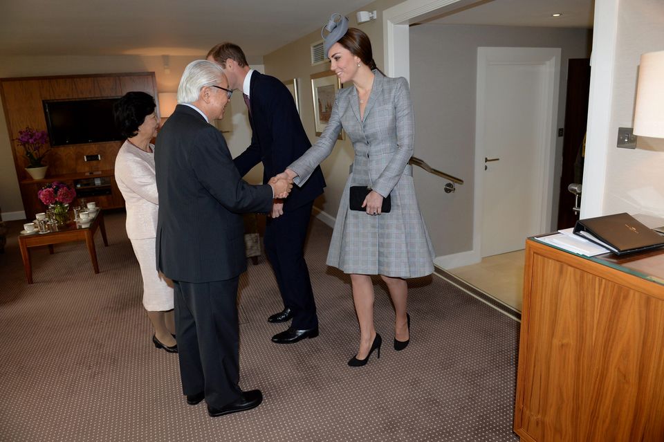 The Duke and Duchess of Cambridge greet the president of Singapore Tony Tan Keng Yam and his wife Mary at the Royal Garden Hotel in London