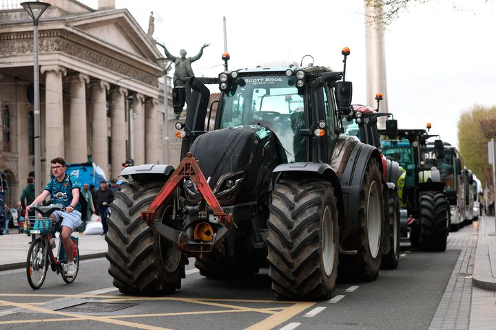 The Irish Independent’s View: Stabililty hangs by a thread after a week of rash decisions