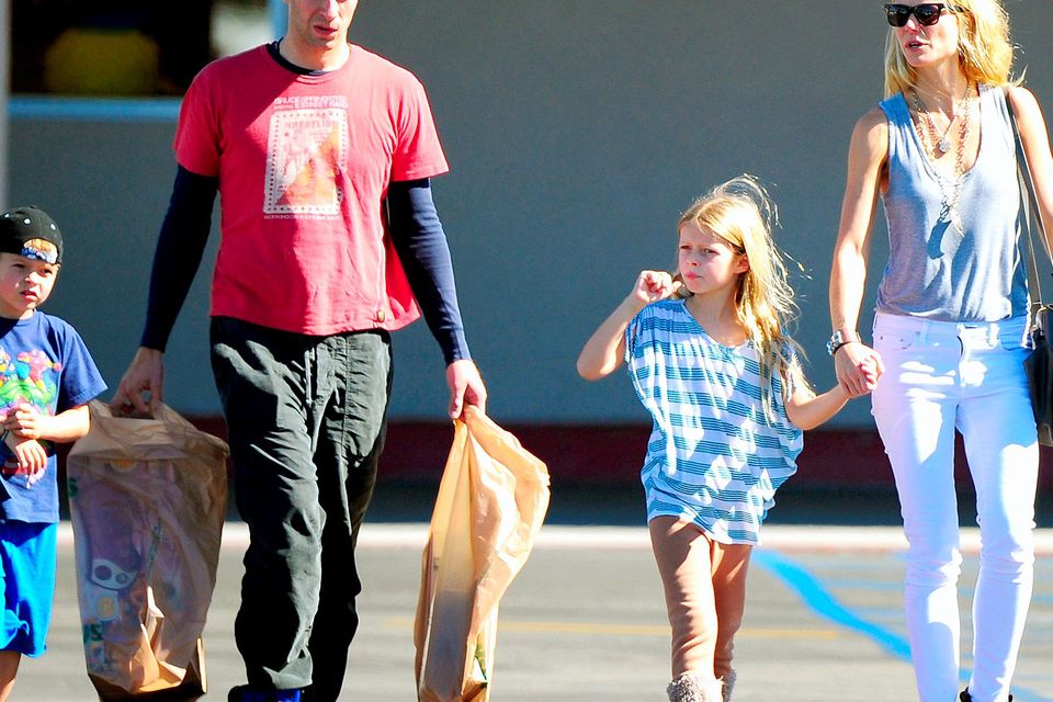 Gwyneth Paltrow, Chris Martin and children Moses and Apple