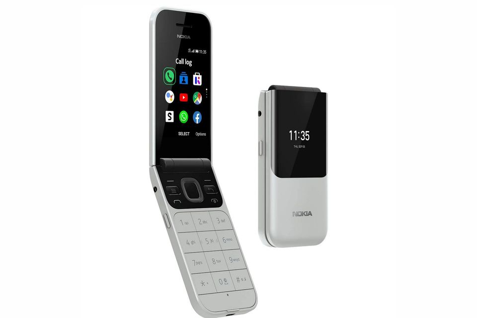 The Nokia 2720 Flip has cut-down versions of apps such as Facebook and WhatsApp