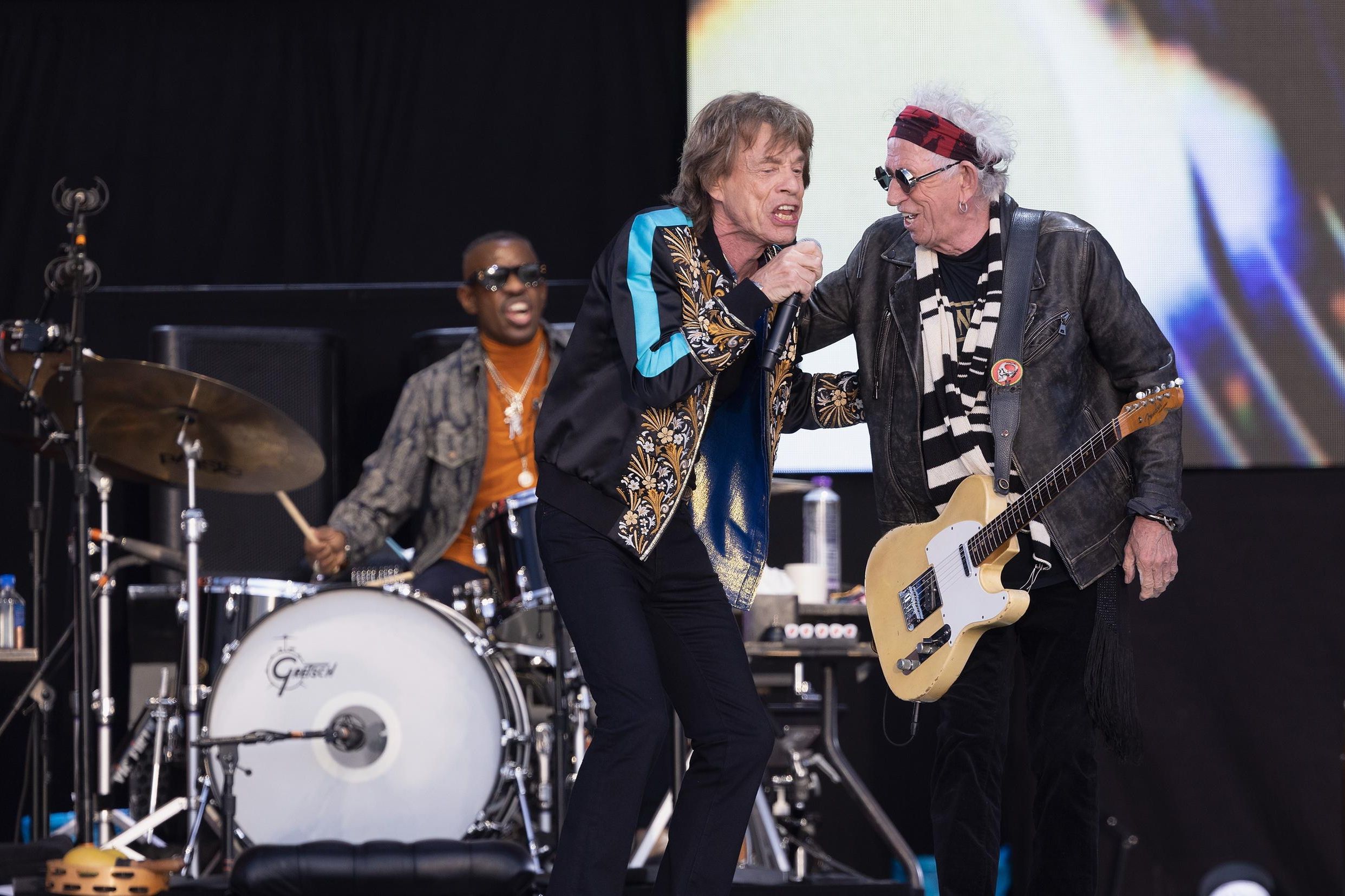 Rolling Stones rock Hyde Park with Bob Dylan song and tribute to