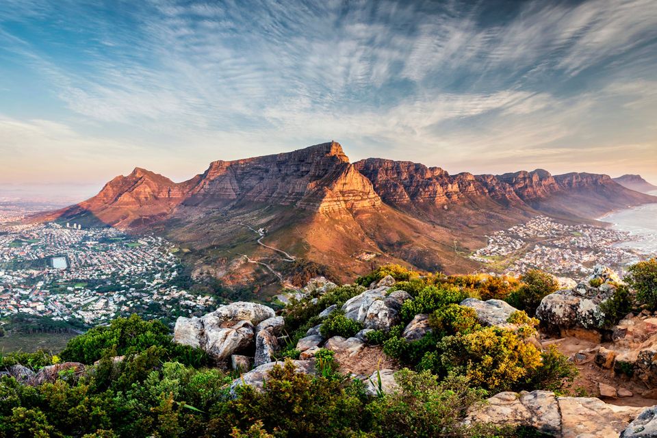Cape Town: Table mountain sunset