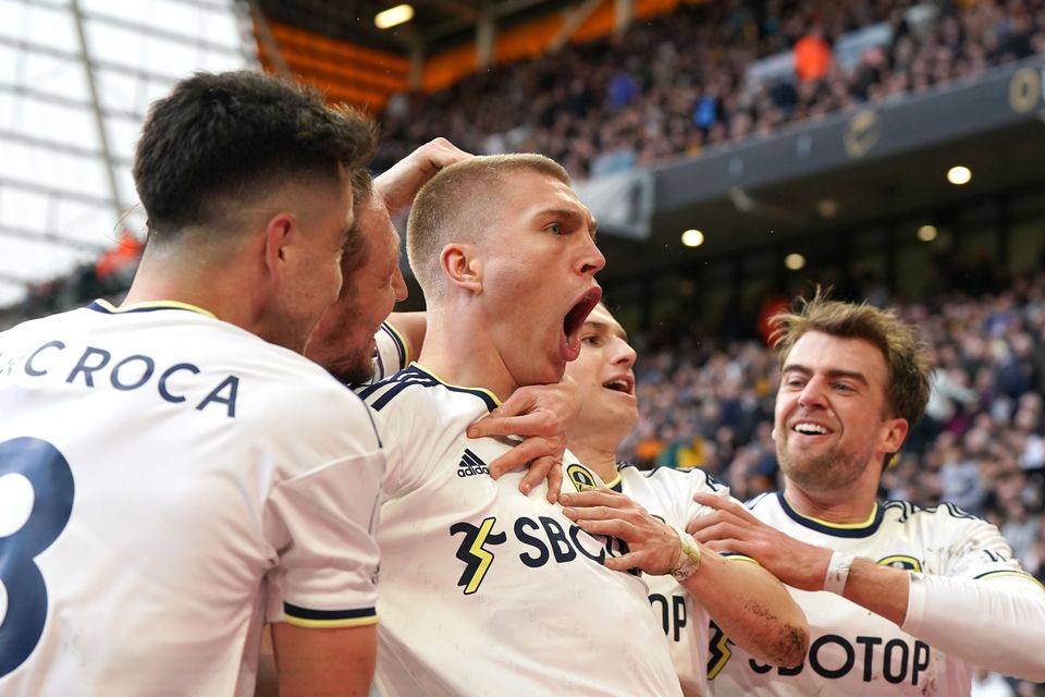 Leeds jump five places with wild win over Wolves