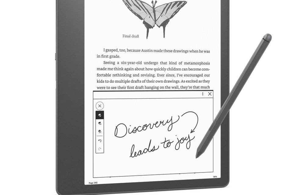 Kindle Scribe bulks up on its screen size for easier reading and a  better writing experience, kindle scribe