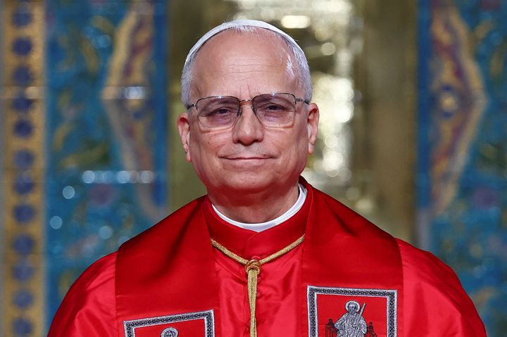 Police investigate bomb threat at Chicago-area home of Pope Leo's brother