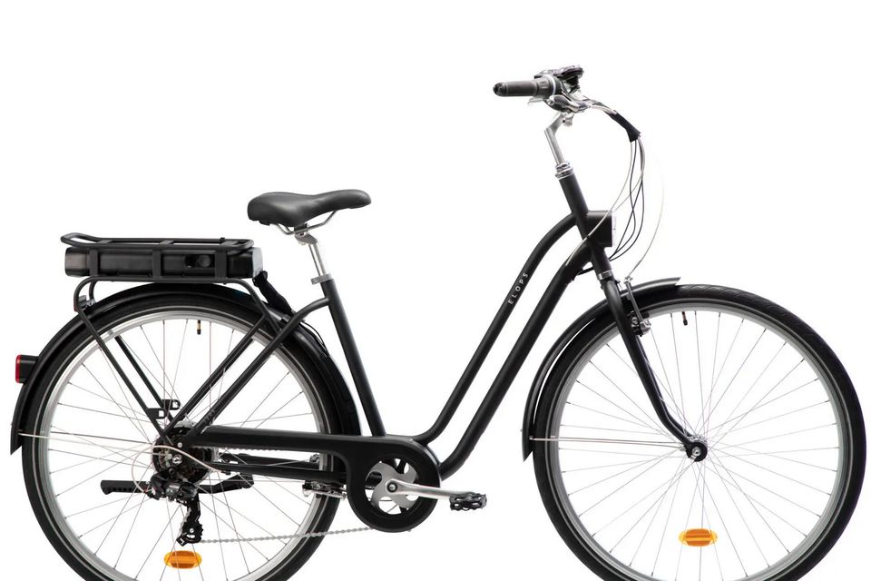 Decathlon’s Dutch-style 120e road bike (€850), with a range of between 30km and 60km